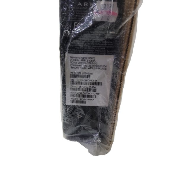 new arris model dg2470 dual band wifi router - Picture 2 of 5